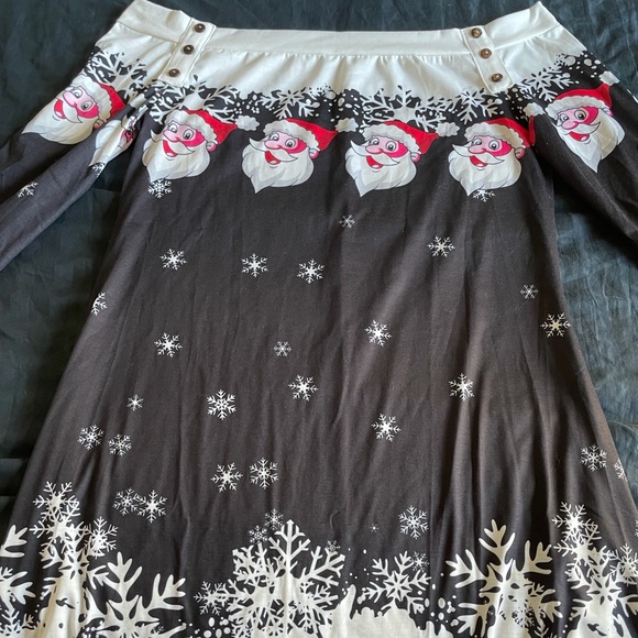 Off the Shoulder Top - Picture 1 of 5